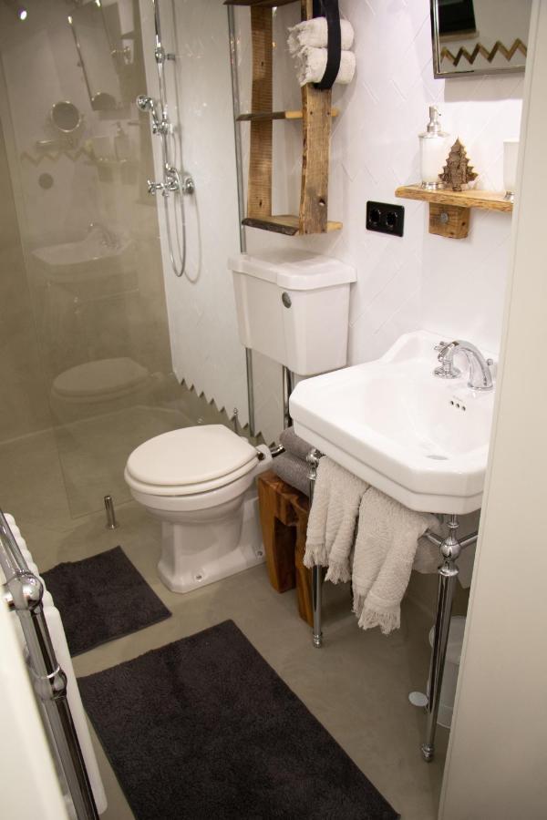 Boutique Apartments Benz I-Iii Bergisch Gladbach Buitenkant foto