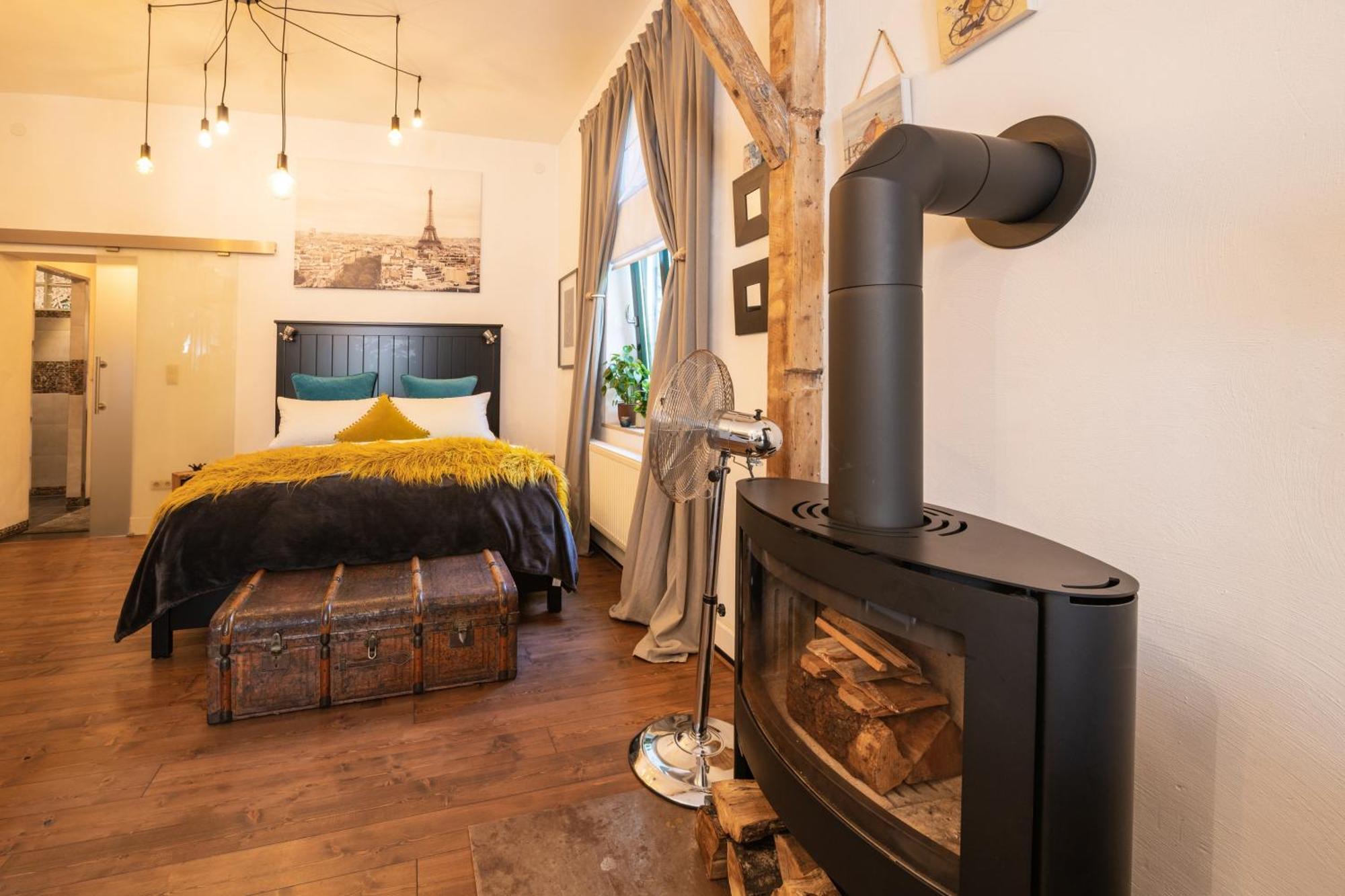 Boutique Apartments Benz I-Iii Bergisch Gladbach Buitenkant foto